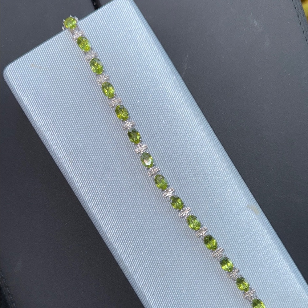 Elegant August peridot sterling silver Green Gemstone Bracelet